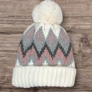 NWT Revolve Hat Attack Fair‎ Isle Pom Cozy Knit Beanie Ivory Women’s OS